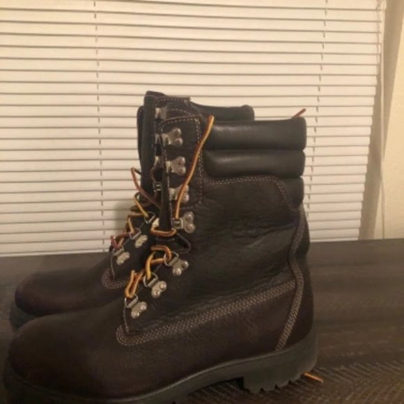 40 below Timberlands main image 7